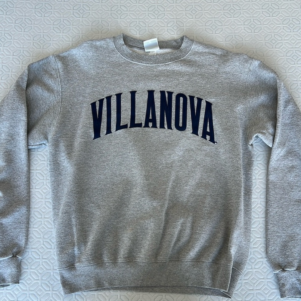 Champion Villanova block letter crew neck sweatshirt Medium grey (unisex)